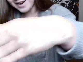 LauraHlot