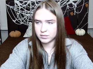LauraHlot