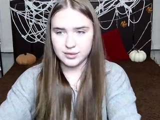 LauraHlot