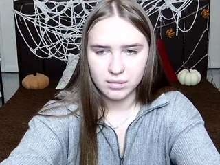 LauraHlot