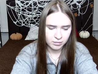 LauraHlot