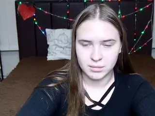 LauraHlot