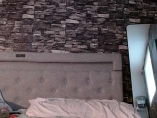 lolamillionz Webcam Model Profile