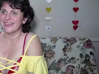 LuciaMii's Live Sex Cam Show