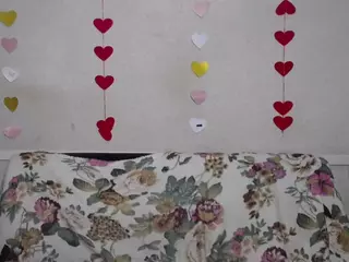 LuciaMii's Live Sex Cam Show