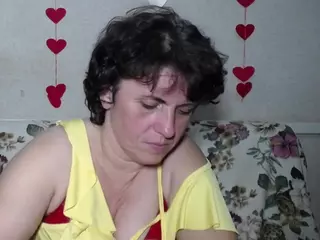 LuciaMii's Live Sex Cam Show