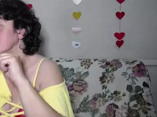 LuciaMii's Live Sex Cam Show