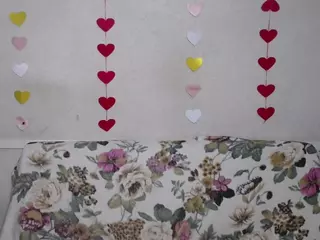 LuciaMii's Live Sex Cam Show