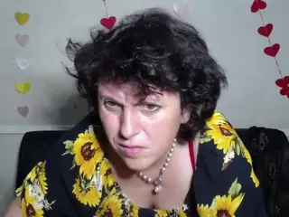 LuciaMii's Live Sex Cam Show