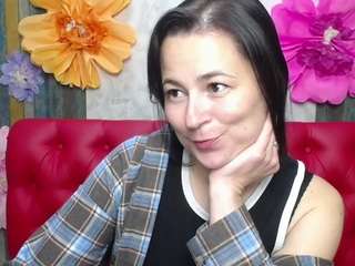 mariesho's CamSoda show and profile