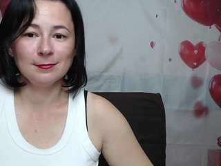 MarieSho live cam preview