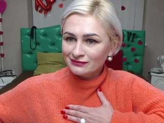 oliviahorst's CamSoda show and profile