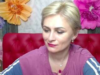 oliviahorst's CamSoda show and profile