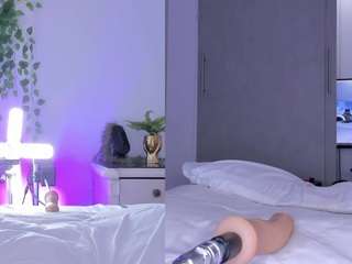 nickysaenz Live Webcam on CamSoda