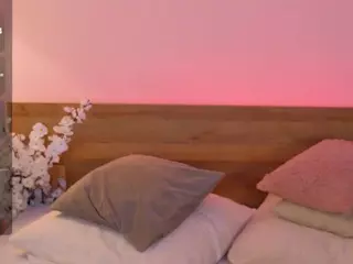 SherrySandraa's Live Sex Cam Show