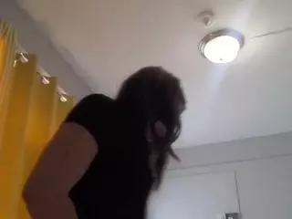 Slimthickxxx's Live Sex Cam Show