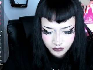  cristal-kosh chat room