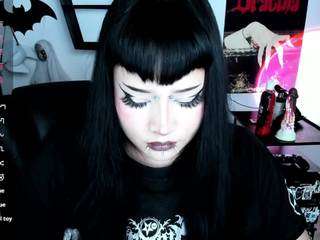 cristal-kosh Live Webcam on CamSoda