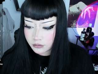 cristal-kosh Live Webcam on CamSoda