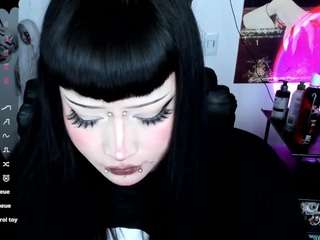 cristal-kosh live cam preview
