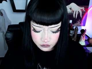 cristal-kosh live cam preview