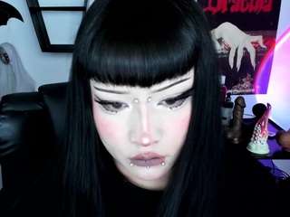 cristal-kosh live cam preview