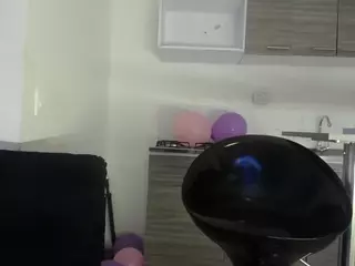 SilvanaRoushe's Live Sex Cam Show