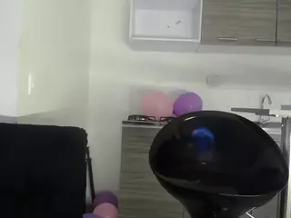 SilvanaRoushe's Live Sex Cam Show