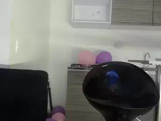 SilvanaRoushe's Live Sex Cam Show