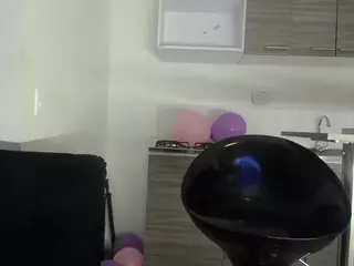 SilvanaRoushe's Live Sex Cam Show