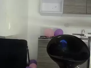 SilvanaRoushe's Live Sex Cam Show
