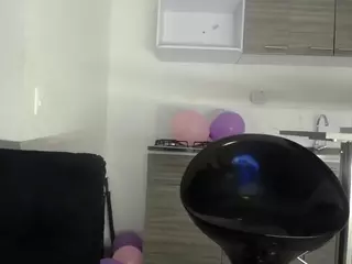 SilvanaRoushe's Live Sex Cam Show