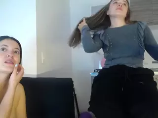 SilvanaRoushe's Live Sex Cam Show