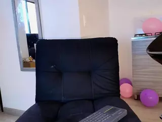 SilvanaRoushe's Live Sex Cam Show