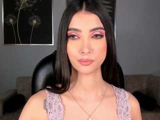 valeriavelvet Live Webcam on CamSoda