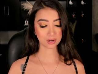 Valeria Velvet