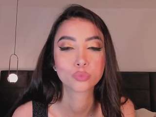 valeriavelvet webcam