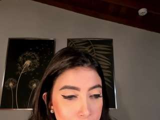valeriavelvet webcam