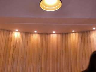 valeriavelvet webcam model