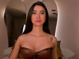 valeriavelvet webcam