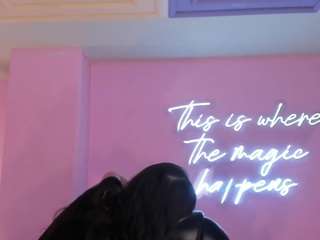 valeriavelvet webcam