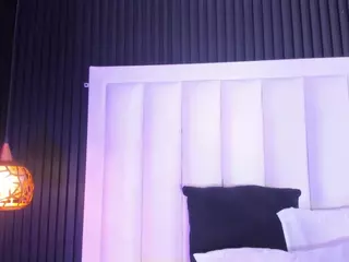 Caitlyn's Live Sex Cam Show