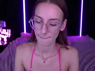 CozyMell's Live Sex Cam Show