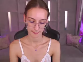 CozyMell's Live Sex Cam Show
