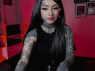 hera-ink Live Webcam on CamSoda
