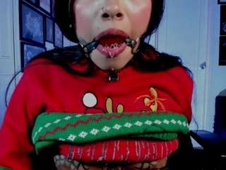 Live webcam model hera-ink on Soda Cams