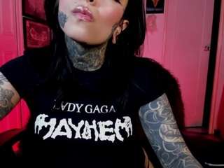 hera-ink Tattoos live webcam