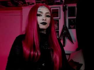 hera-ink's CamSoda show and profile