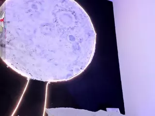 kendaall-jenner's Live Sex Cam Show