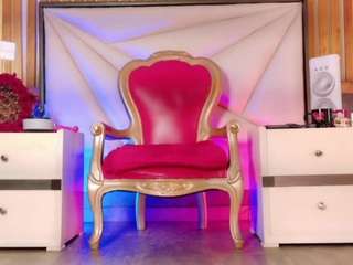 lilybigass Live Webcam on CamSoda